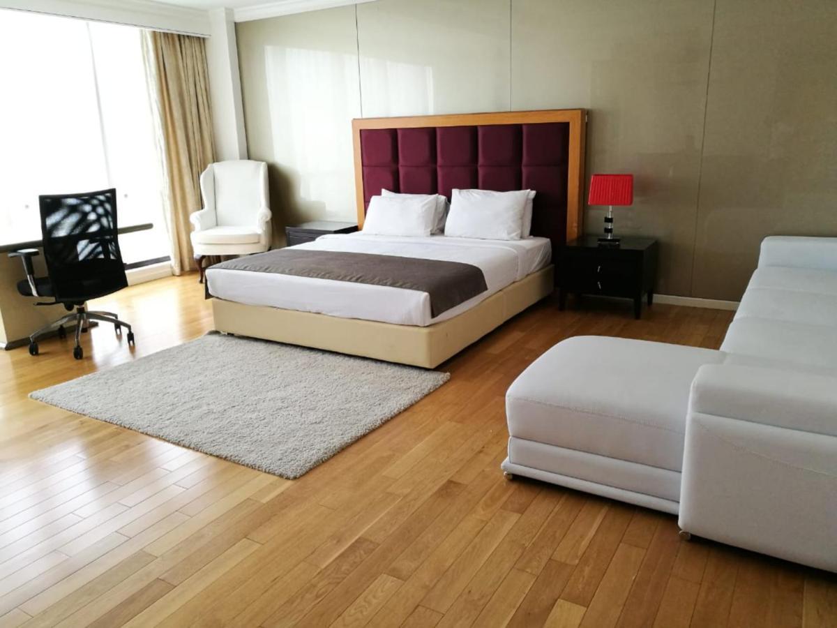 Plaza Apartment At Berjaya Times Square Kl Kuala Lumpur Exterior photo