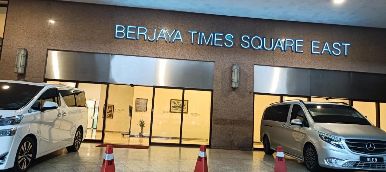 Plaza Apartment At Berjaya Times Square Kl Kuala Lumpur Exterior photo