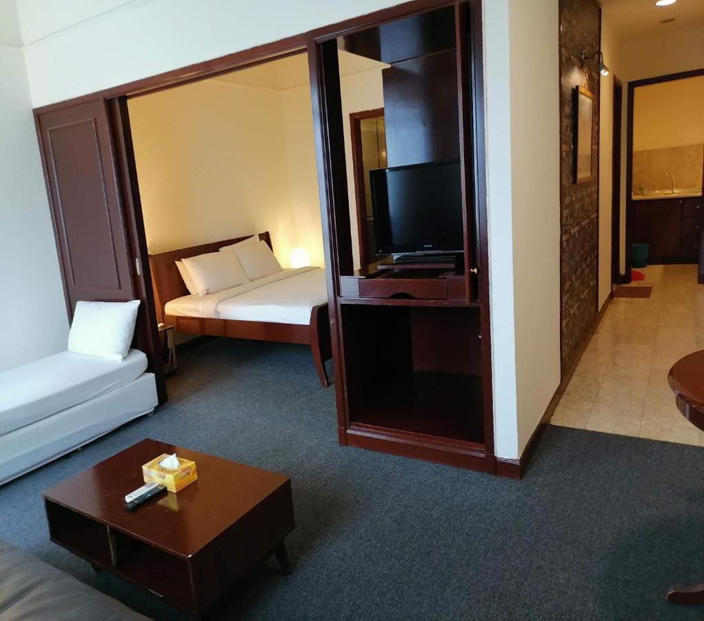 Plaza Apartment At Berjaya Times Square Kl Kuala Lumpur Exterior photo